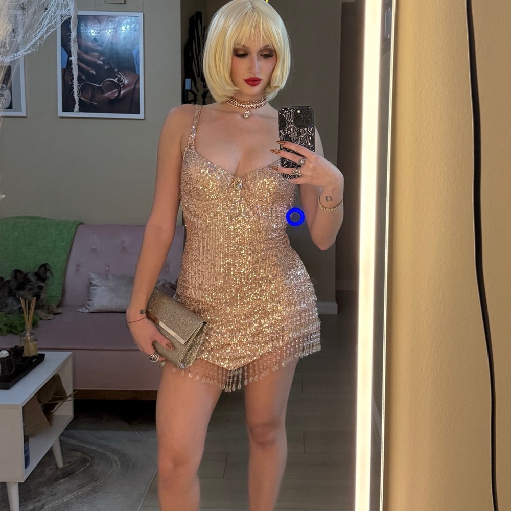 Rose gold dress - Picture 4 of 4